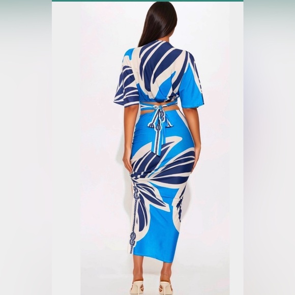 Fashion Nova Blue & White Two-Piece Printed Skirt Set - Picture 3 of 12
